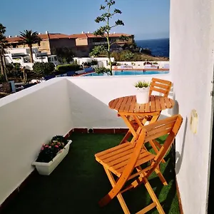  Apartment La Chalana Spanien