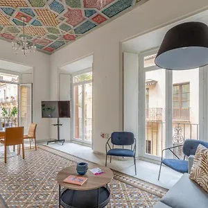 https://thyssen-boutique-apartments-by-caleta-homes.1costadelsol.com